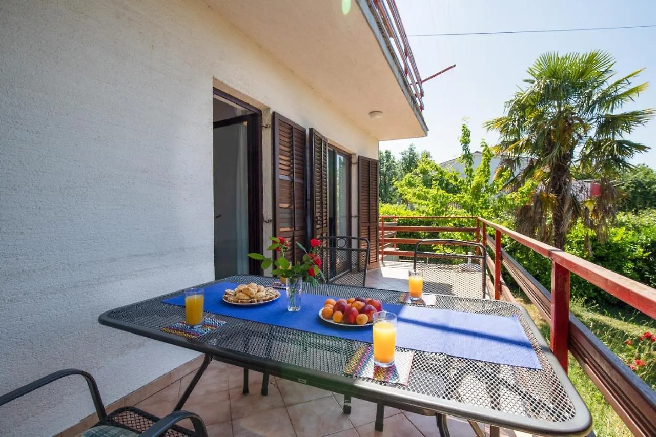 بيت ضيافة Apartments Brankica فانتاسيسي