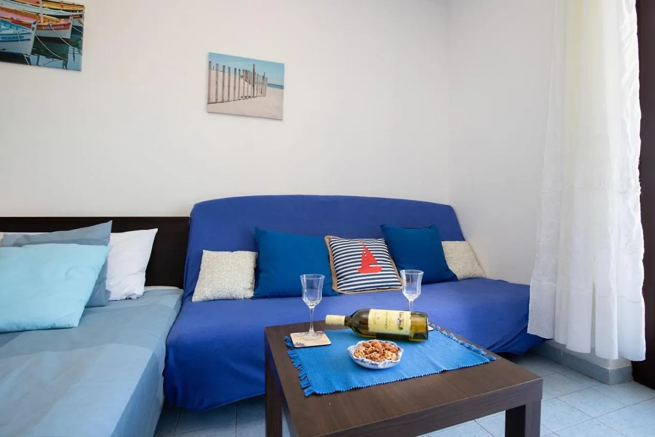 Guest house Apartments Brankica Vantacici