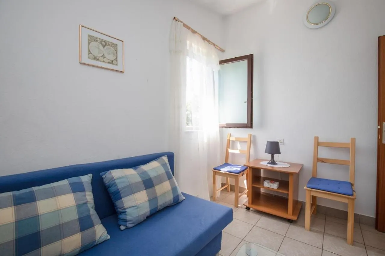 Apartments Brankica Vantacici 0*,