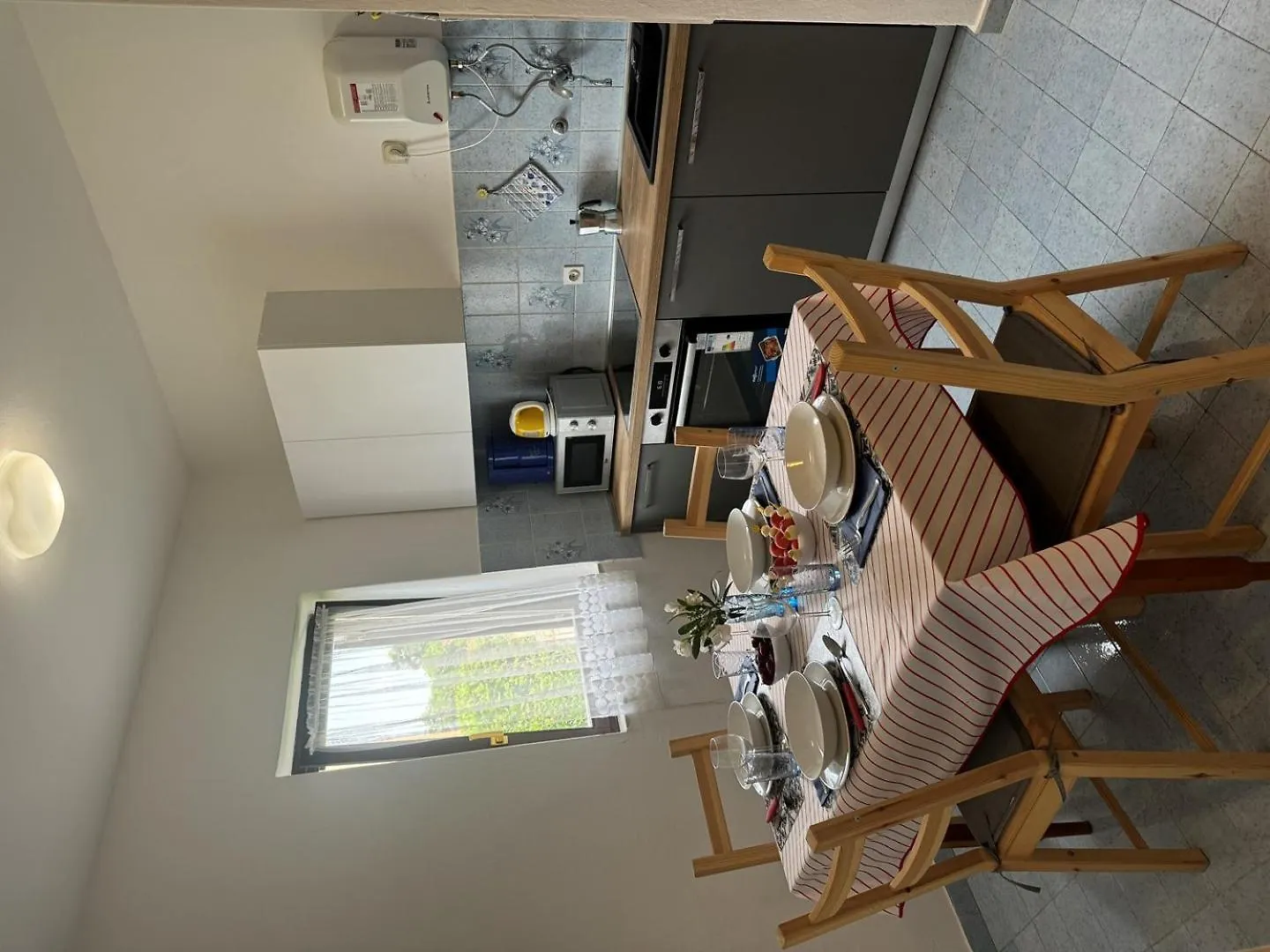 Guest house Apartments Brankica Vantacici